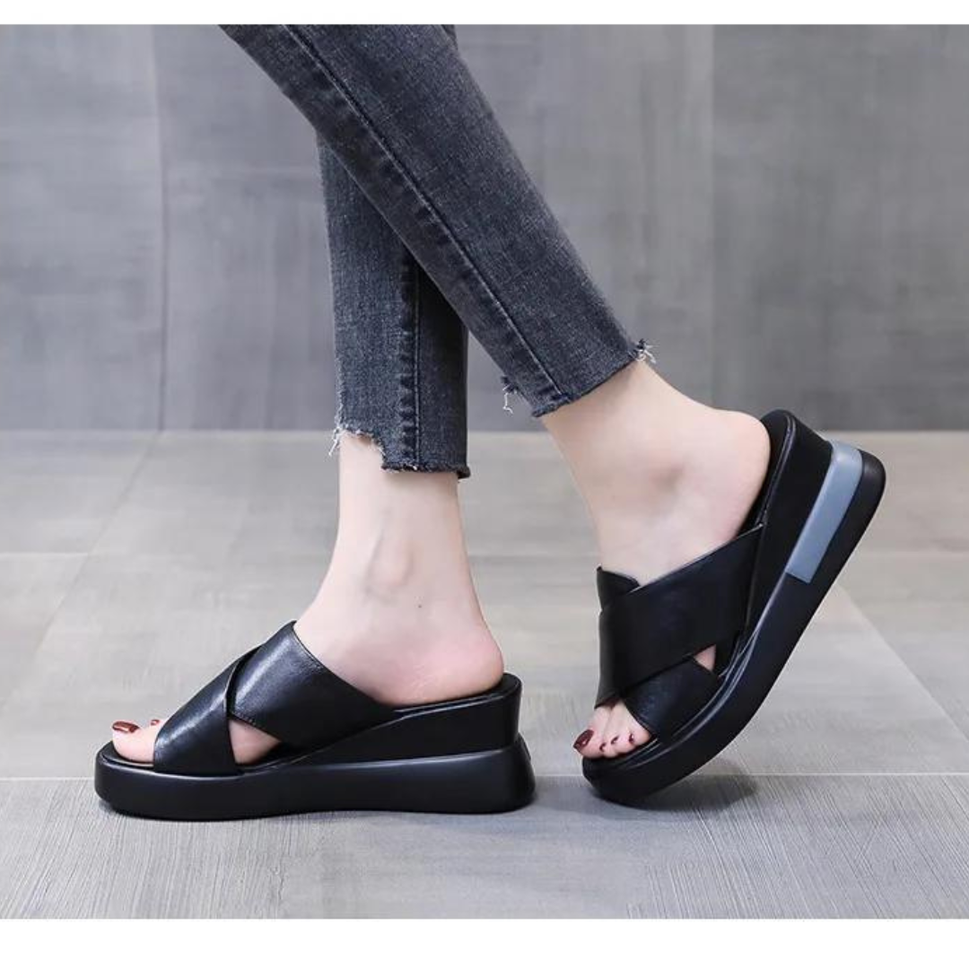 Sandalia Ortopédica de cuero genuino- Antideslizante